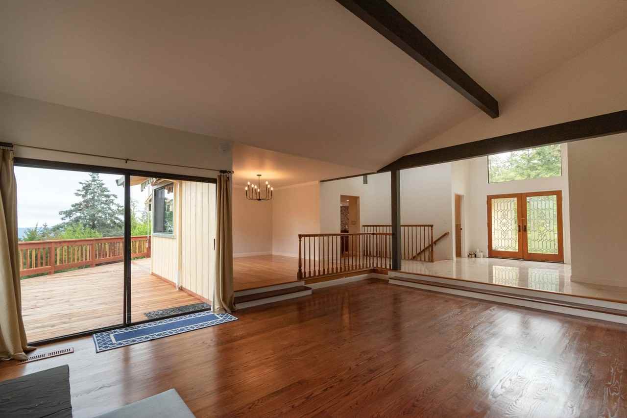 22688 Riva Ridge Rd - Photo 5 of 42