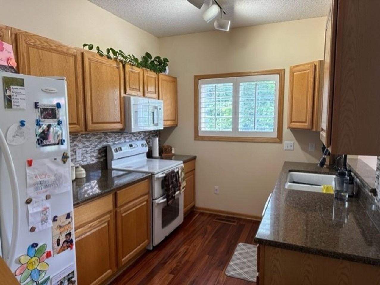 12957 Echo Ln - Photo 6 of 20