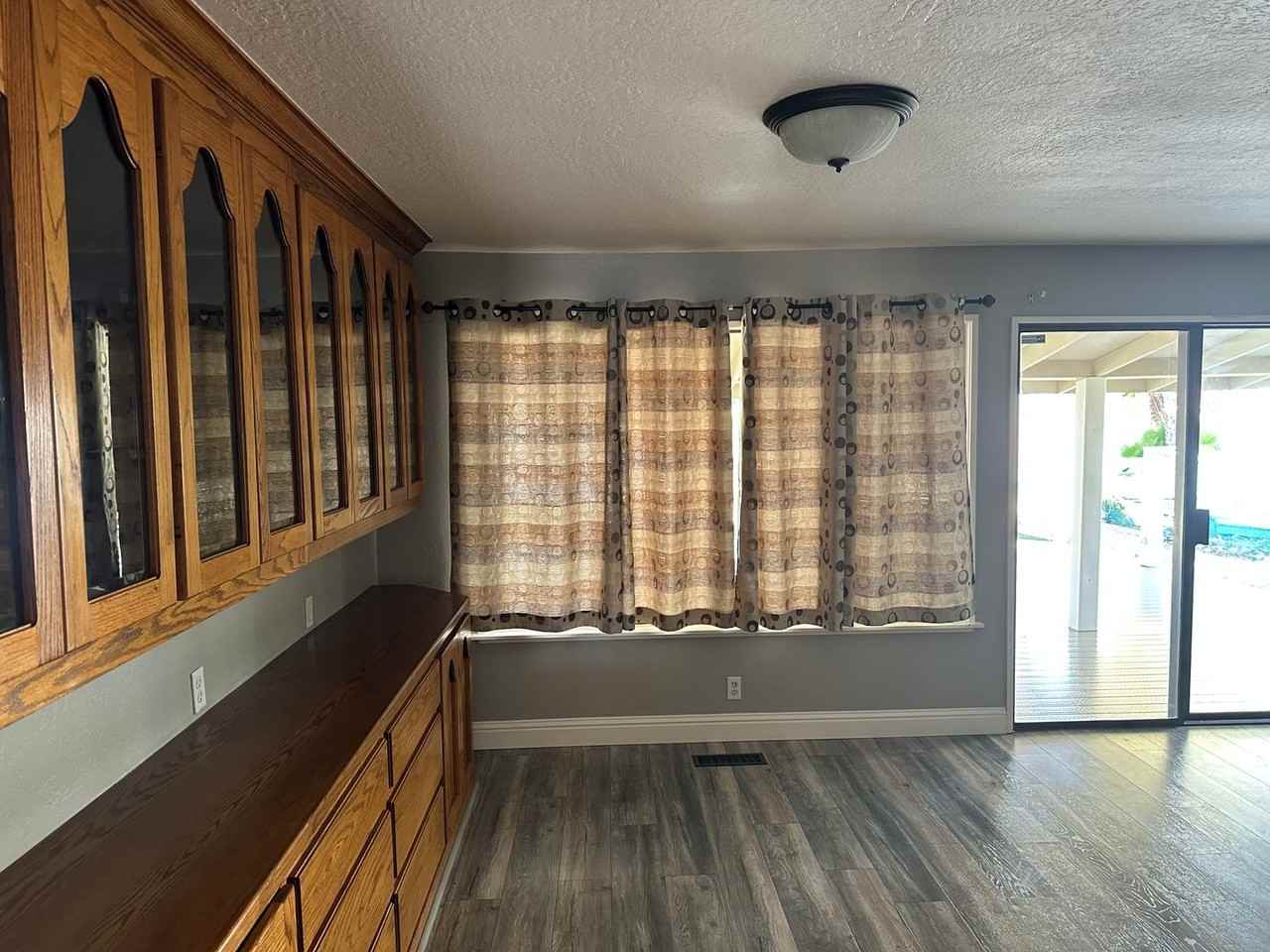 1472 Willow Lake Rd - Photo 6 of 24