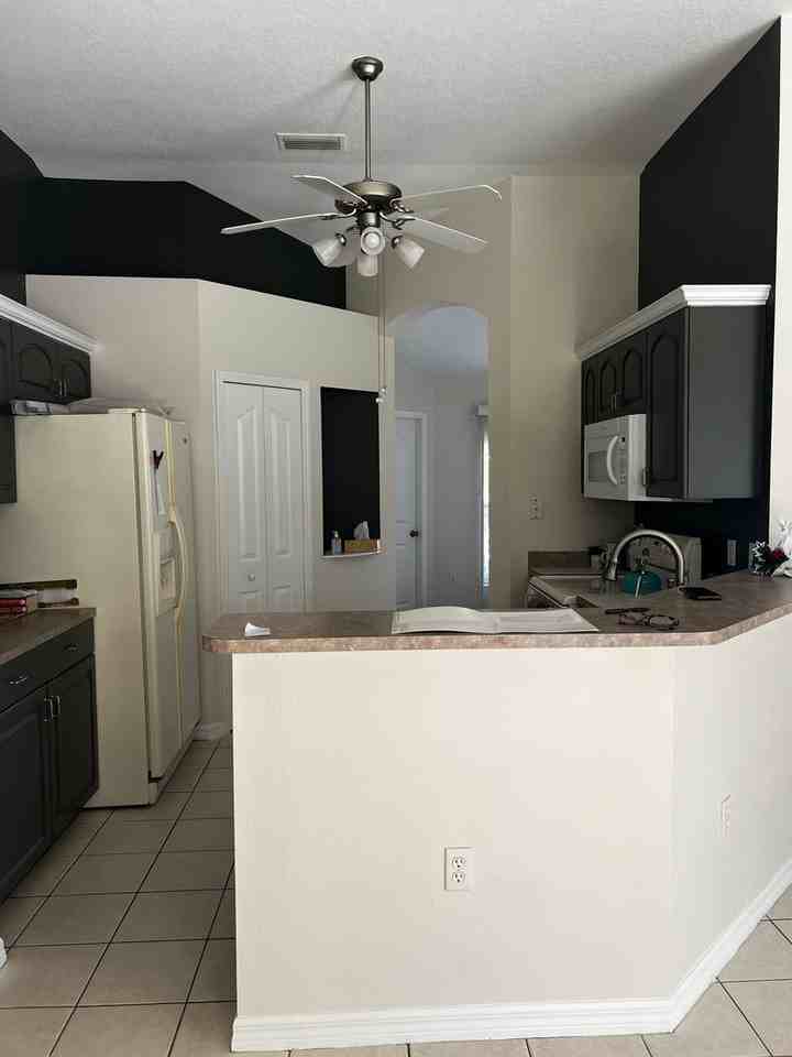 2274 E Fairbanks Dr - Photo 2 of 13