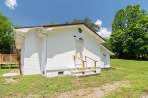 featured image of 2035 Oneil Rd #B