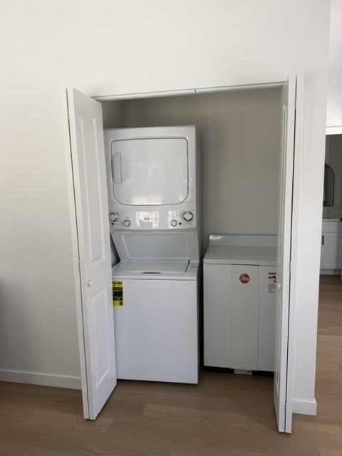 172 Bethune Way #1 - Photo 2 of 24