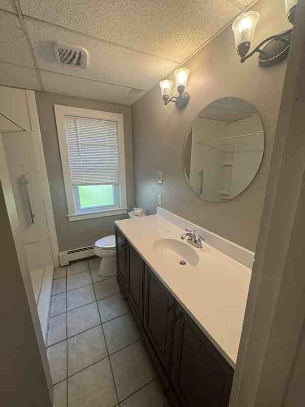 366 Lowell St - Photo 7 of 8