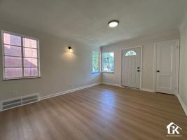 featured image of 19212 Curtis St