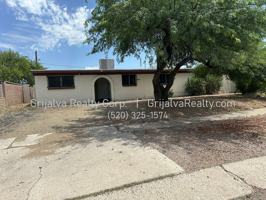 featured image of 3325 S Elson Ave