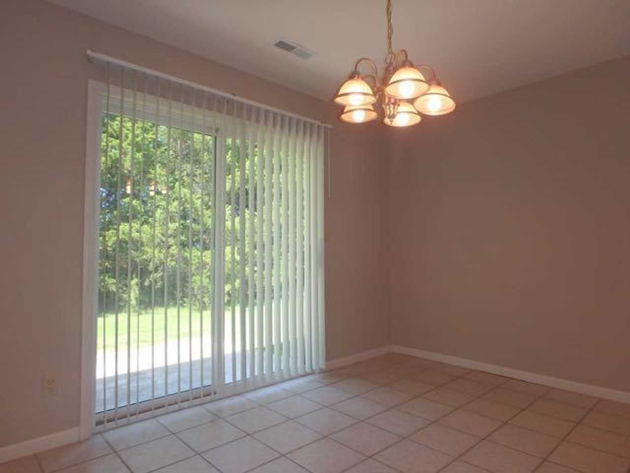 2303 Silver Leaf Ct - Photo 5 of 21