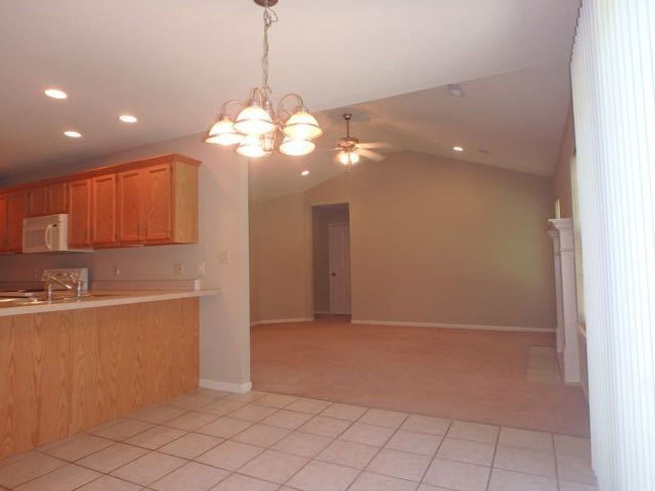 2303 Silver Leaf Ct - Photo 6 of 21