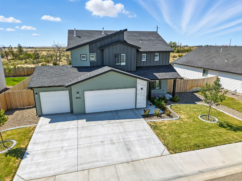1855 Sw Besra Dr - Photo 2 of 30