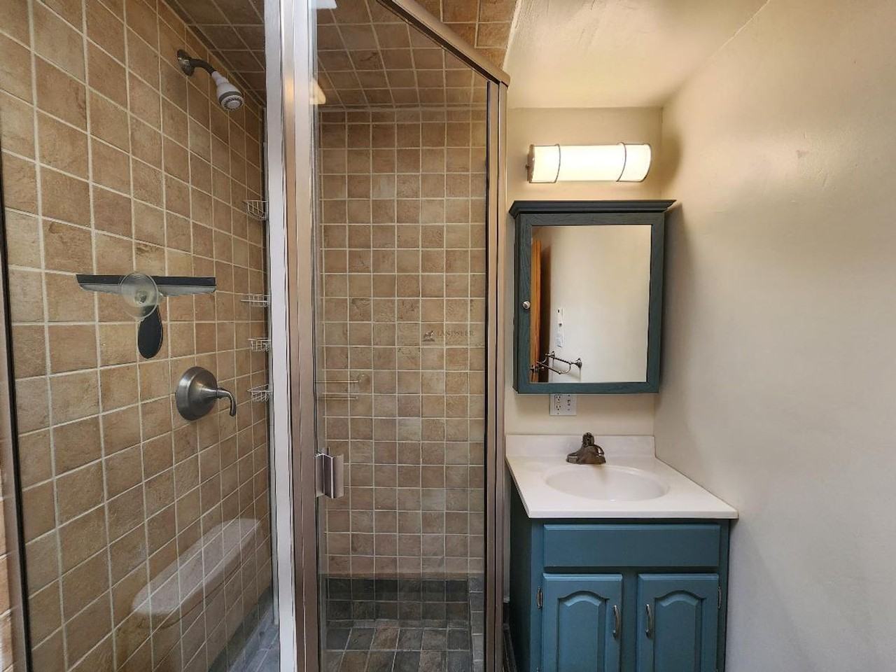 212 Tesuque Dr - Photo 7 of 21