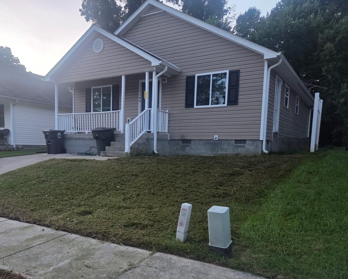 1706 Hertford St - Photo 2 of 4