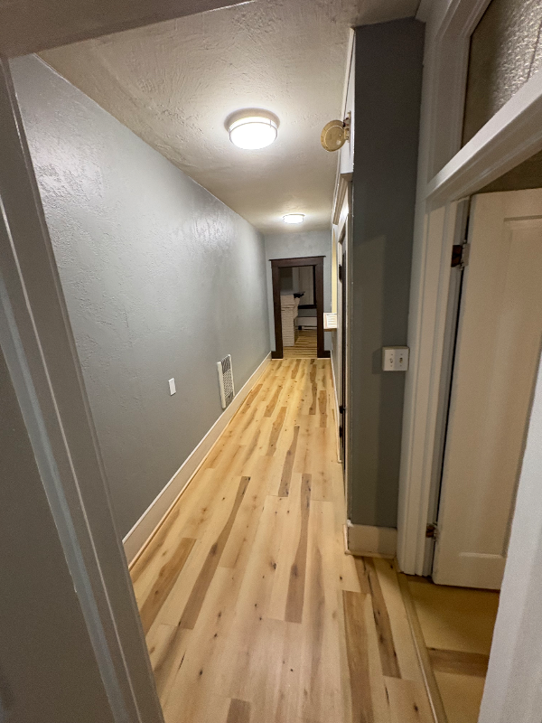 313 E 5th St #1 - Photo 4 of 7