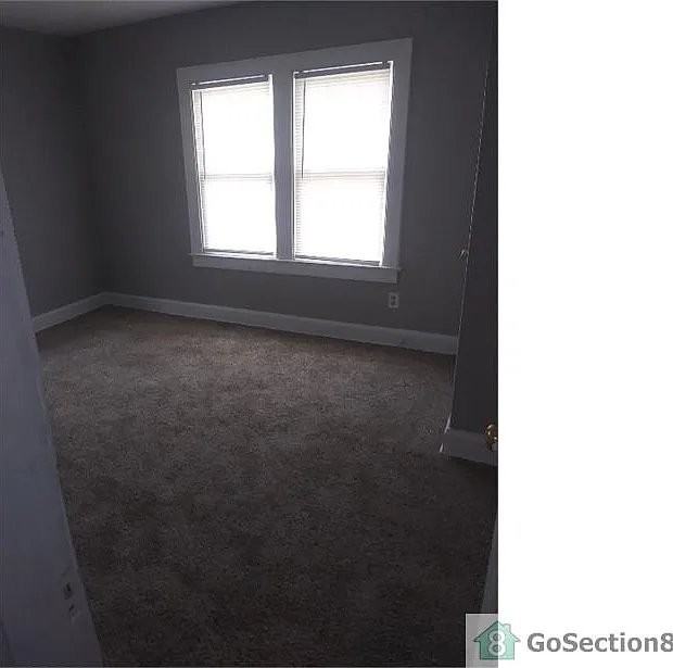1463 Republic Ave - Photo 3 of 11