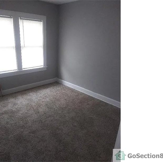1463 Republic Ave - Photo 4 of 11