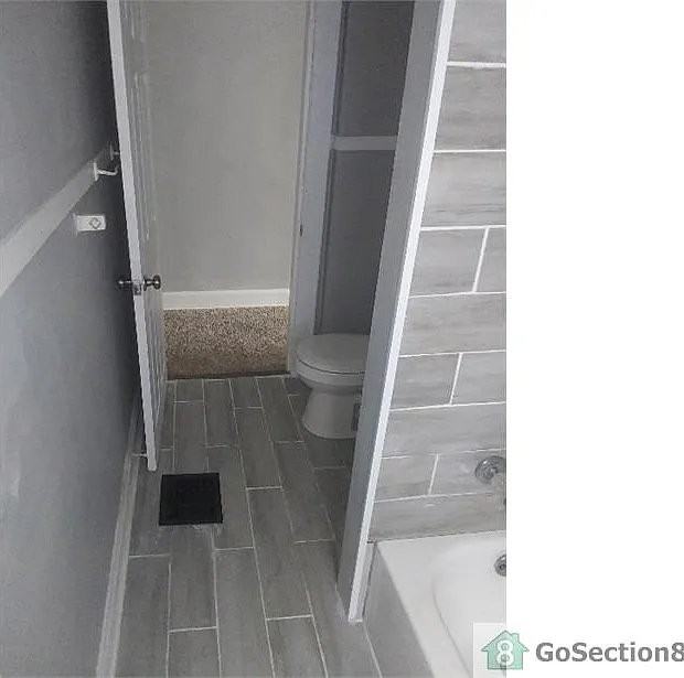 1463 Republic Ave - Photo 7 of 11
