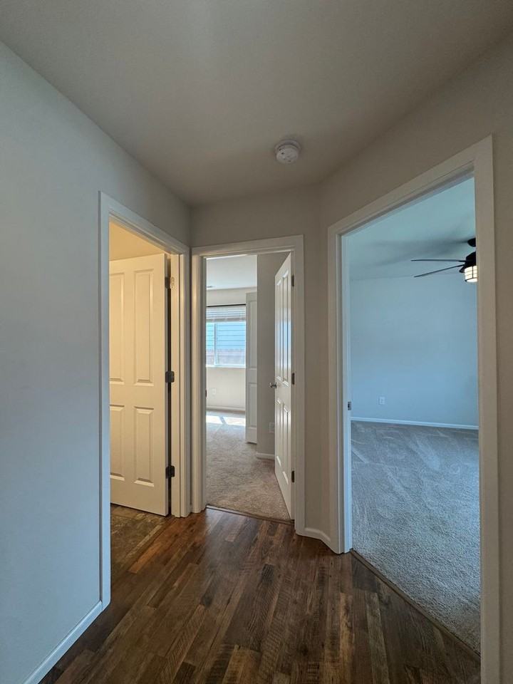 2502 N Mcintosh St - Photo 4 of 27
