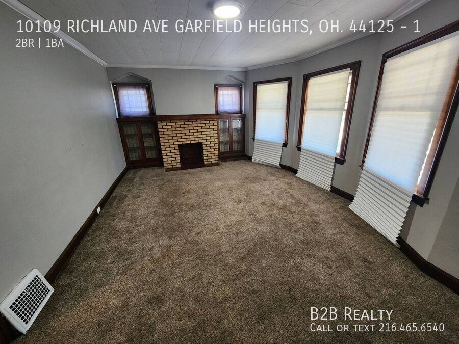 10109 RICHLAND AVE GARFIELD HEIGHTS, OH. 44125 #1 - Photo 3 of 22