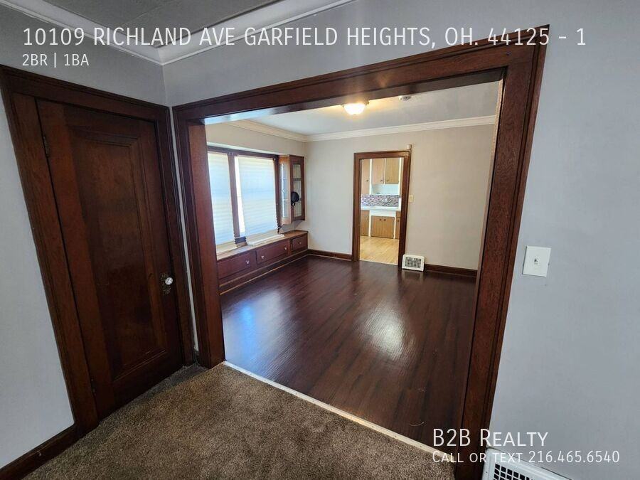 10109 RICHLAND AVE GARFIELD HEIGHTS, OH. 44125 #1 - Photo 4 of 22