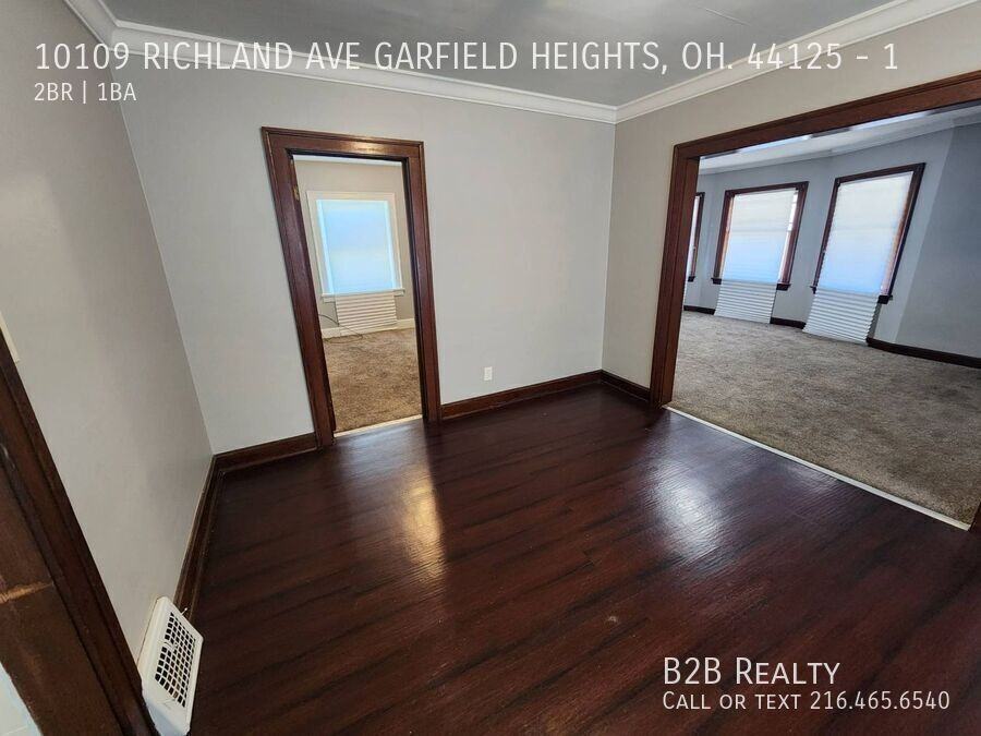10109 RICHLAND AVE GARFIELD HEIGHTS, OH. 44125 #1 - Photo 6 of 22
