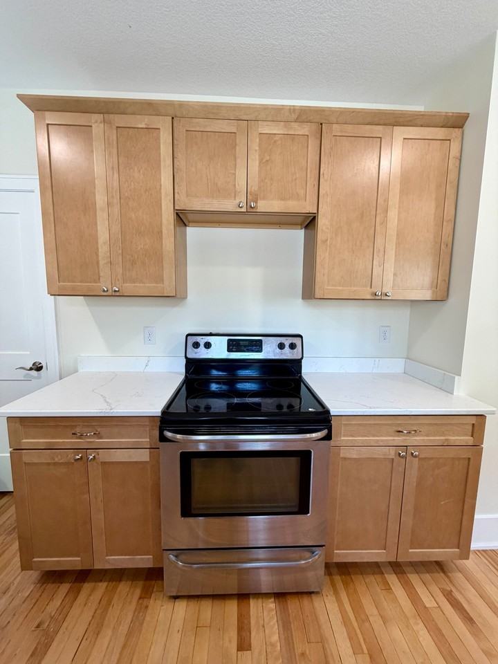 730 1st St Nw #MAIN - Photo 5 of 19