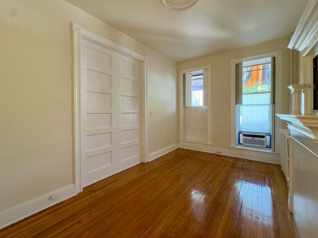 Charming Apartment Units in Charles Village, Baltimore, MD! - Photo 6 of 14