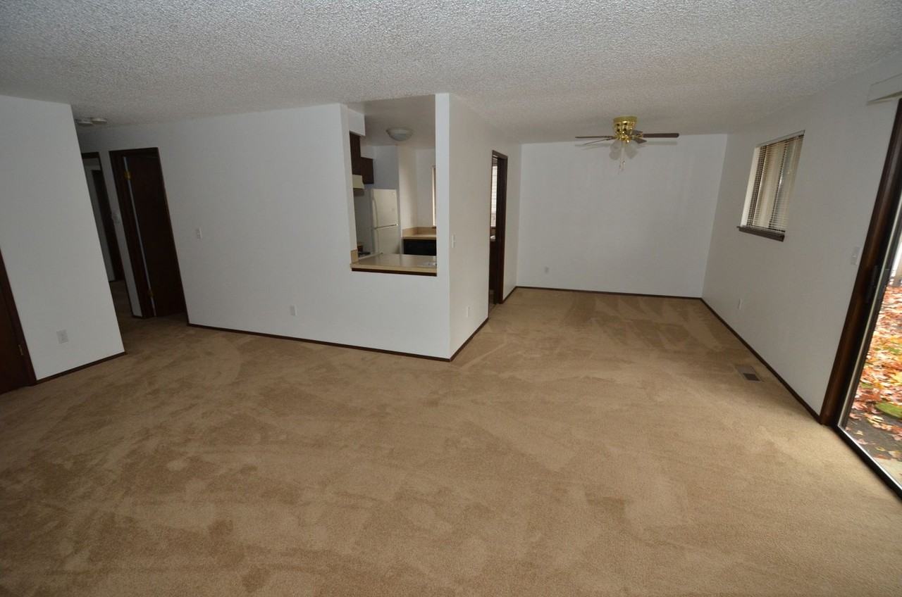 12300 Sw Sussex St - Photo 5 of 18