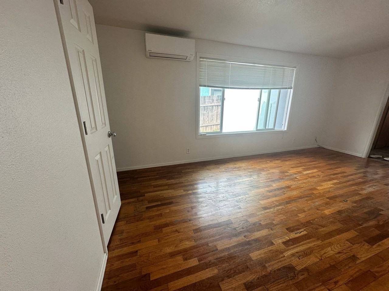 1561 Nw Highland Dr - Photo 6 of 10