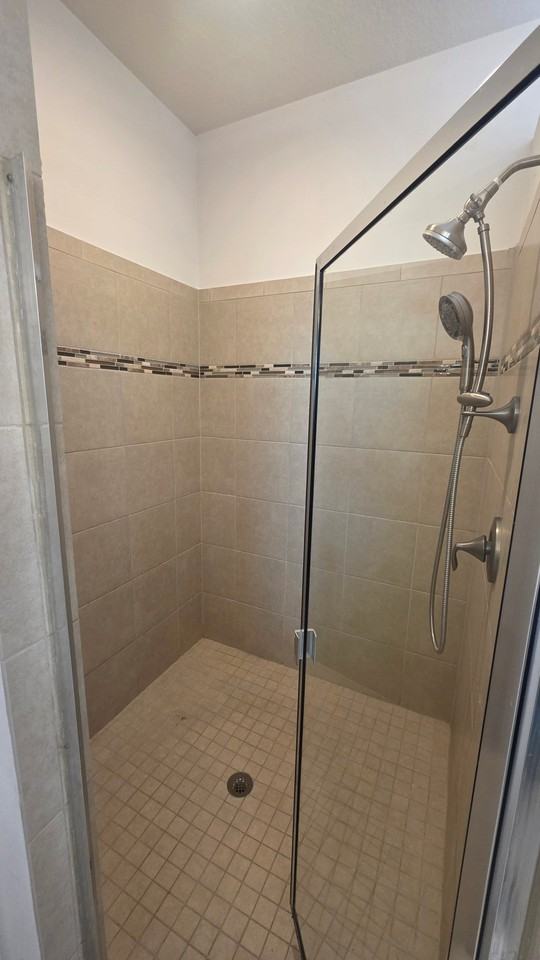 11918 Winterset Cove Dr - Photo 7 of 15