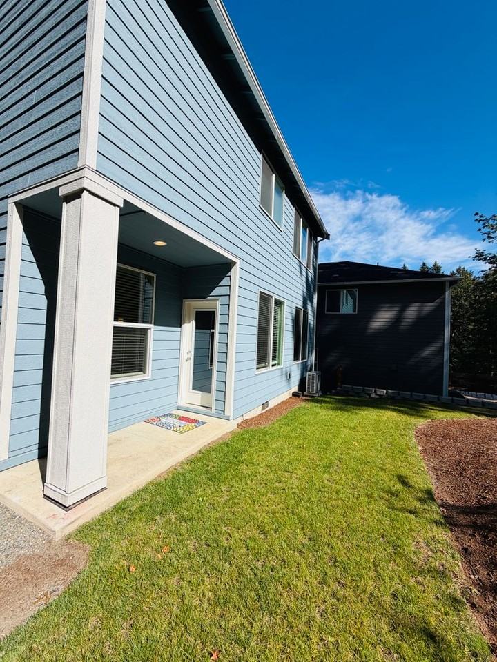 5738 Hawks Landing Pl Ne - Photo 4 of 14