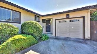 512 Alberta Ave - Photo 1 of 1