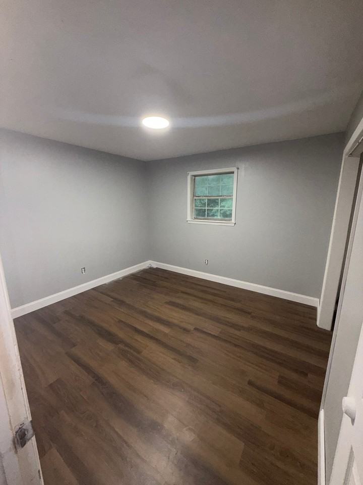 305 Bayview Cir #A - Photo 4 of 7