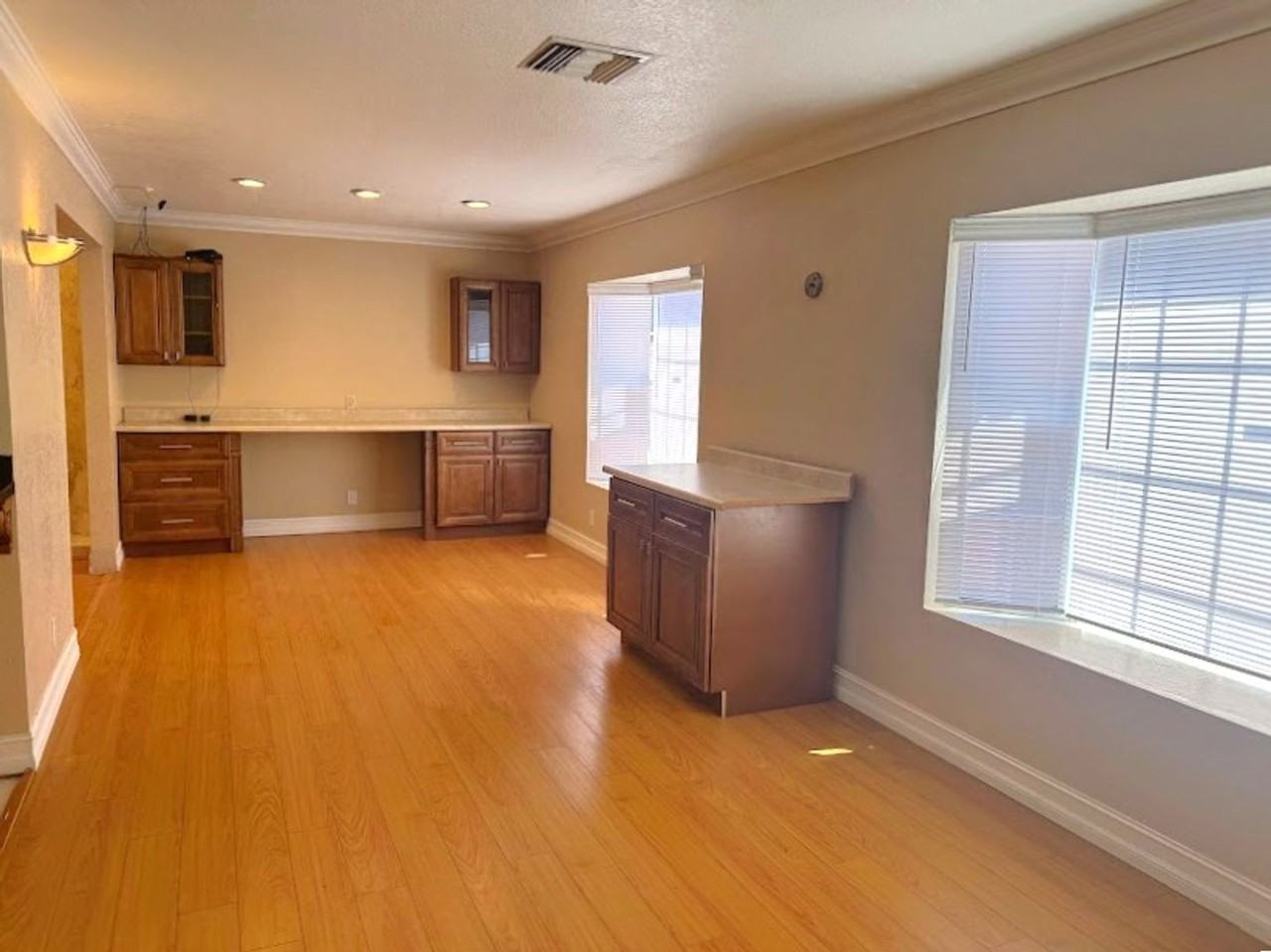 128 N Dommer Ave - Photo 5 of 25