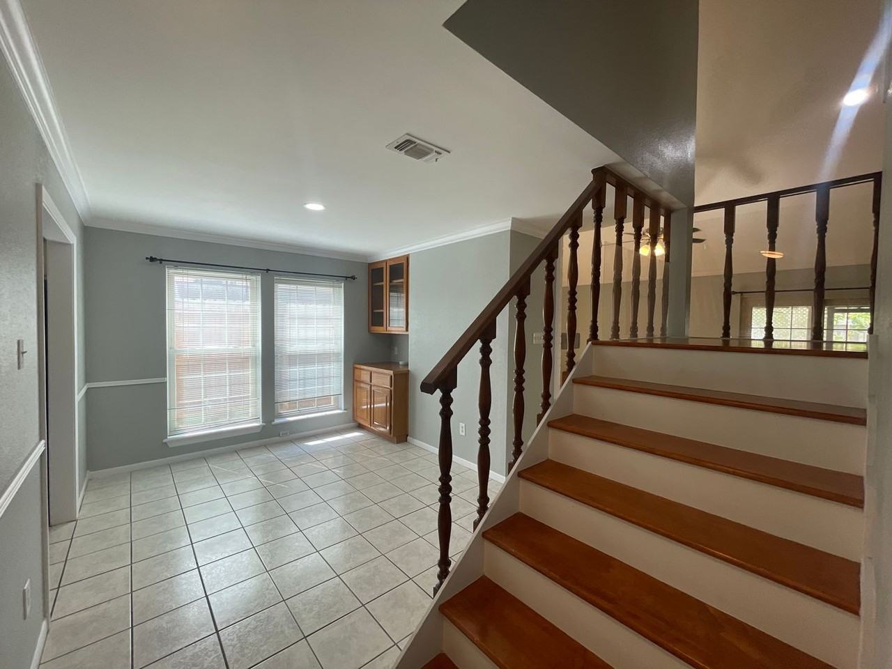 4625 Vail St - Photo 3 of 24