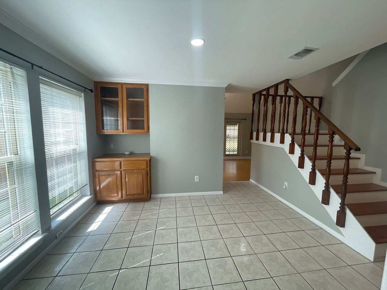 4625 Vail St - Photo 4 of 24
