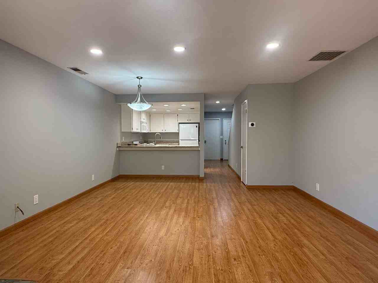 666 W Sunnyoaks Ave - Photo 7 of 13