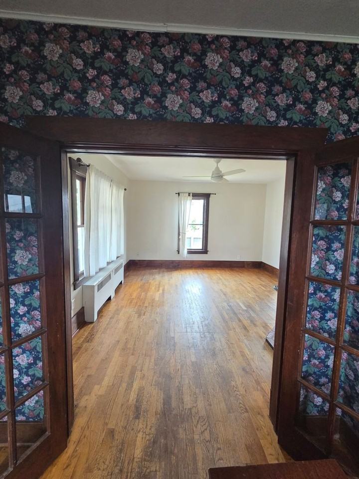 481 Sw Cascade Ave - Photo 4 of 24