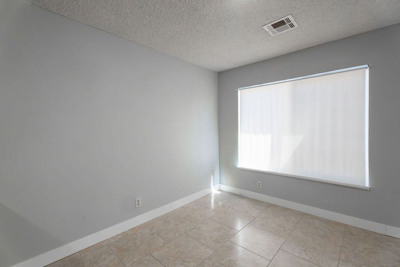 4793 Via Renaldo - Photo 6 of 34