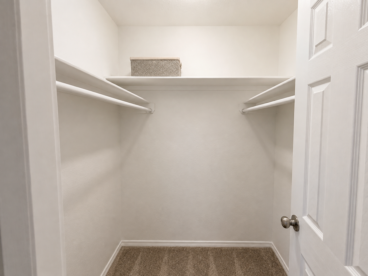 Keystone Townhomes - Photo 5 of 50