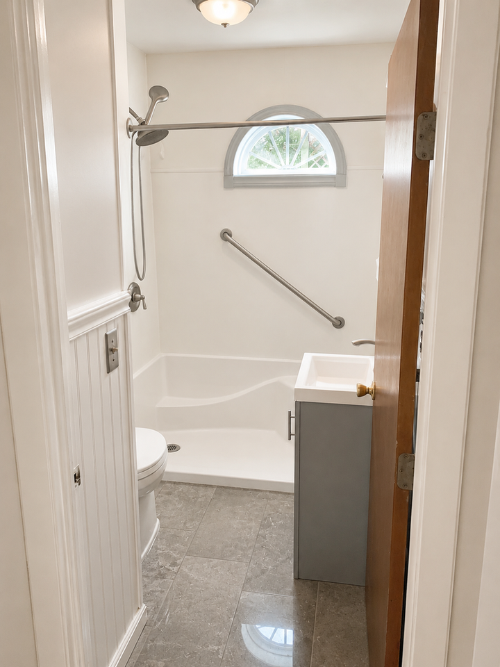 246 Howard St - Photo 5 of 10