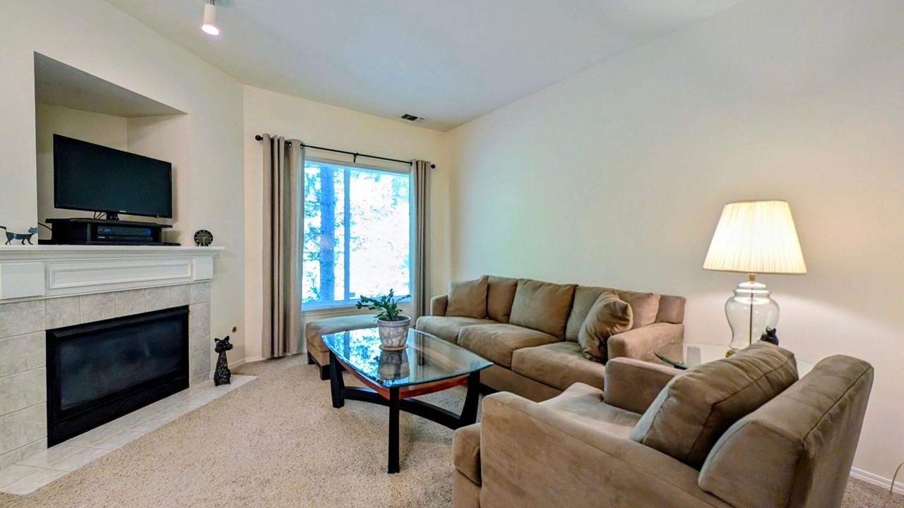12118 Ne 171st Pl #E203 - Photo 3 of 28