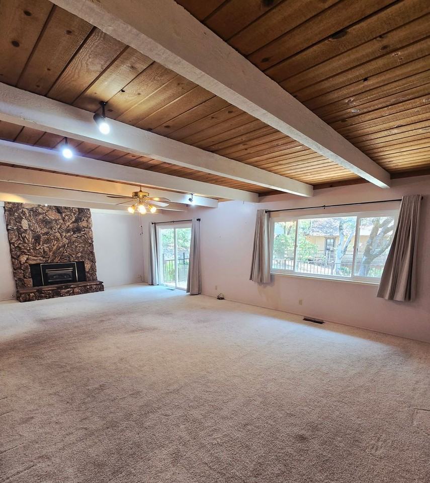 19009 Swallow Way - Photo 2 of 16