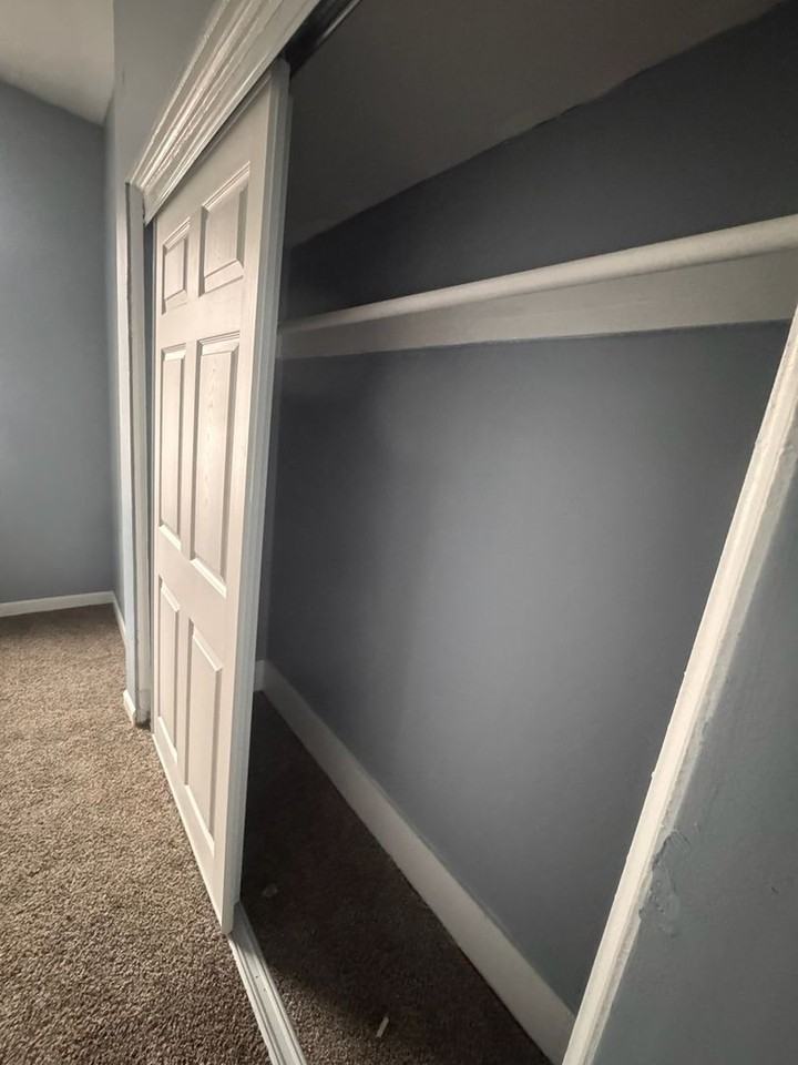320 Main St - Photo 6 of 11