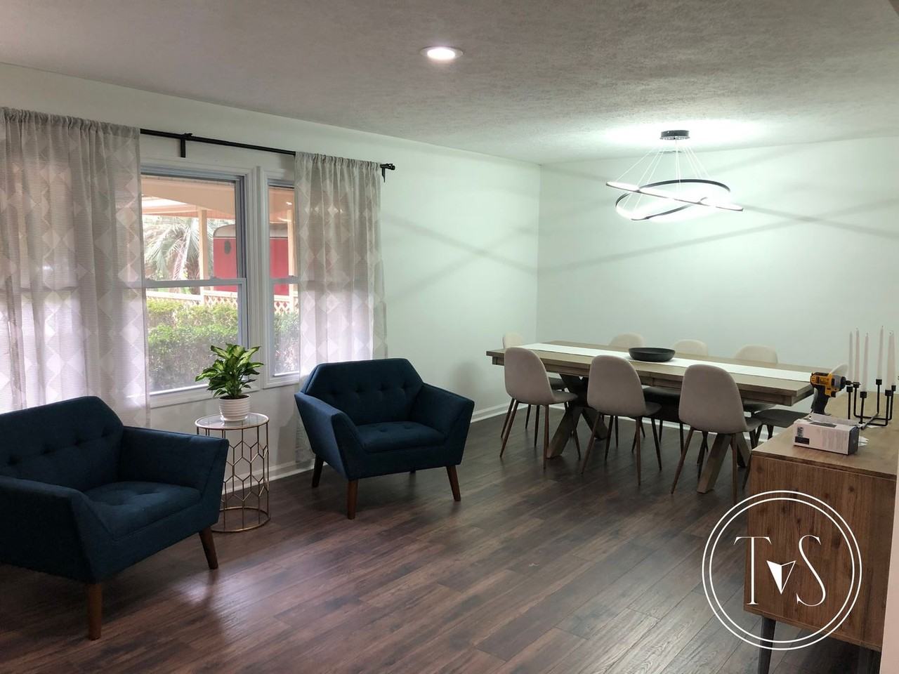 728 Windsor Rd - Photo 5 of 14