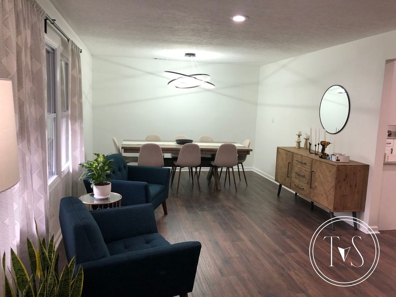 728 Windsor Rd - Photo 6 of 14