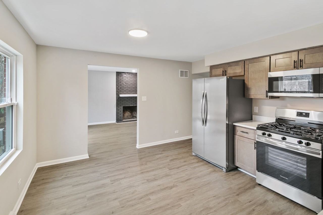 18135 Cherrywood Ln - Photo 7 of 25