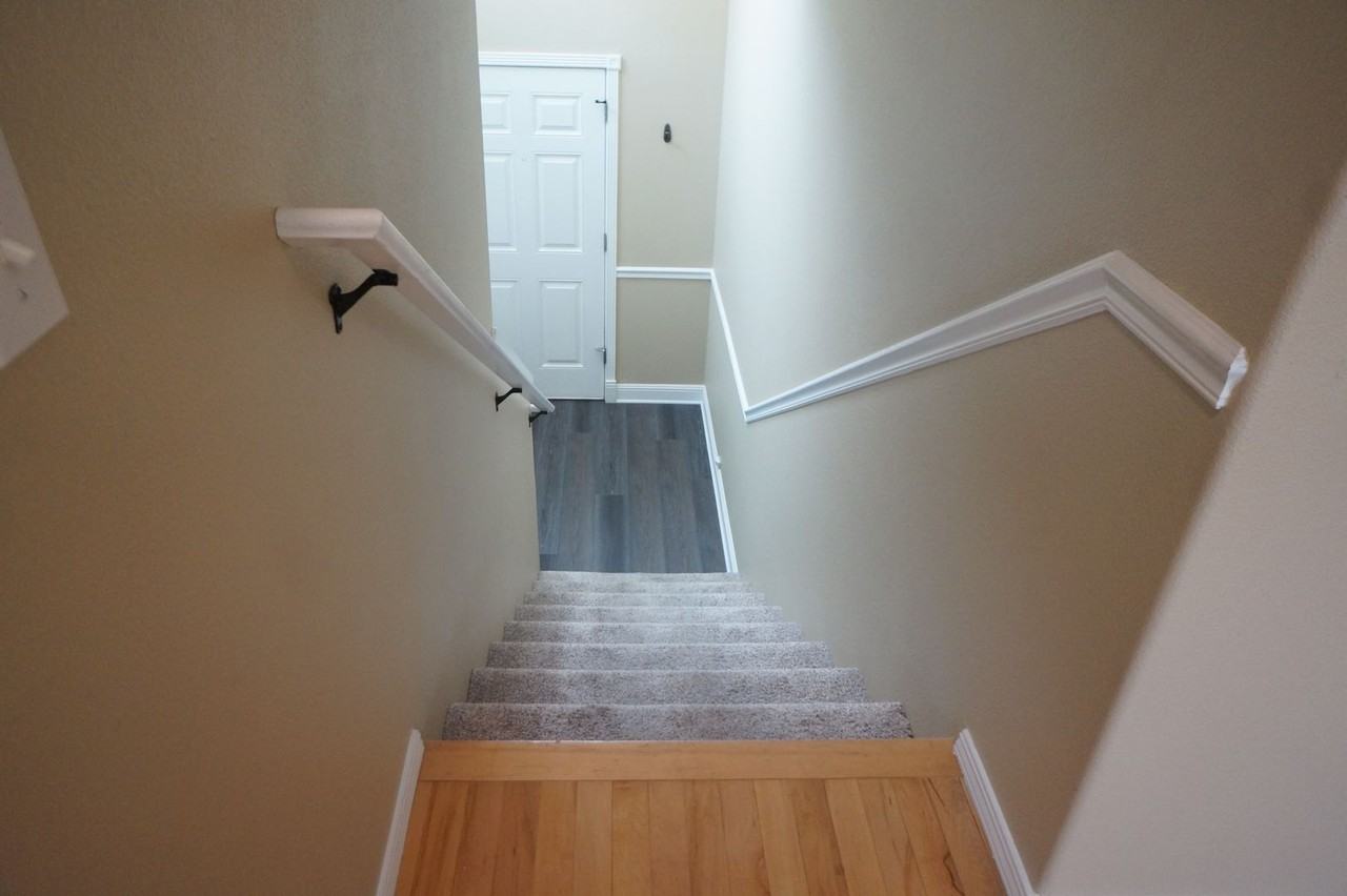 2649 Nw Kennedy Ct - Photo 2 of 40