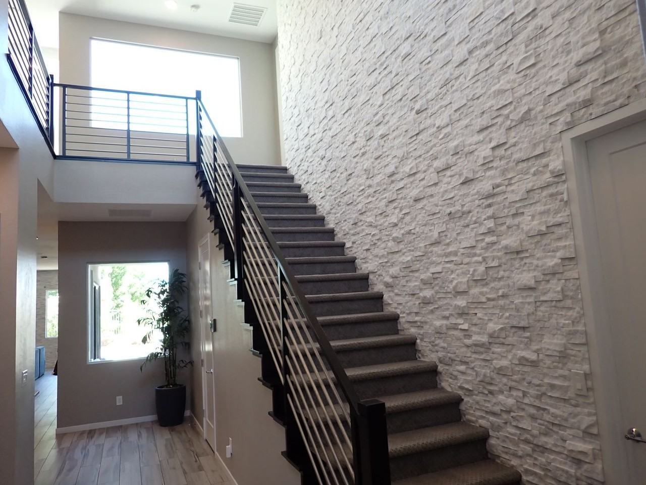 10226 Jade Gardens Dr - Photo 6 of 50