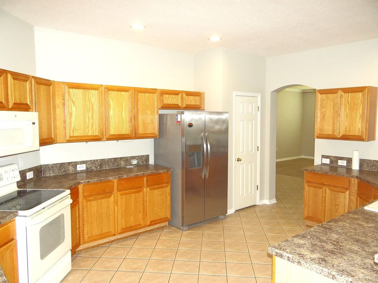 11112 Wildcat Dr - Photo 5 of 34