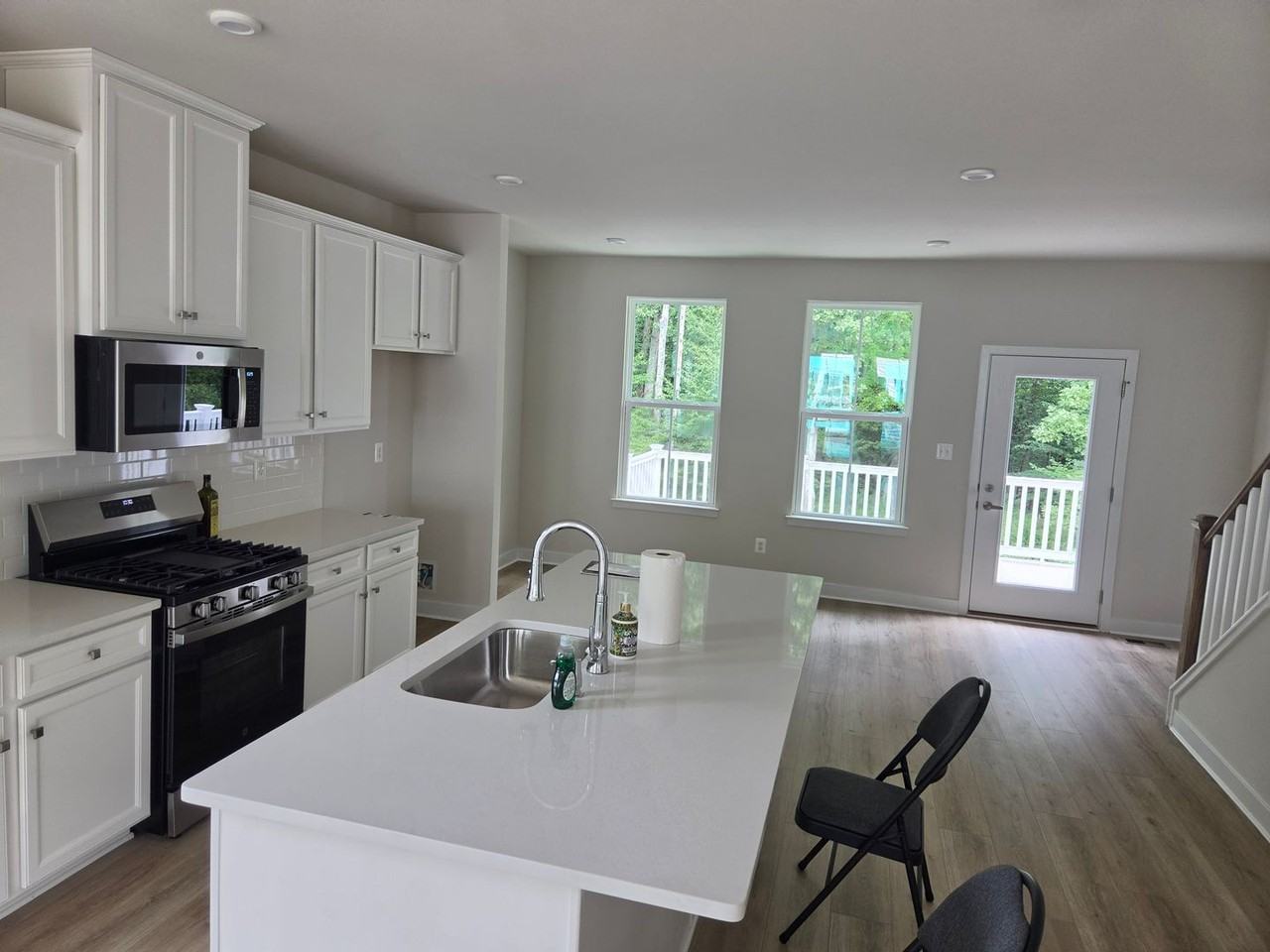 1863 Bergerac Ct - Photo 7 of 12