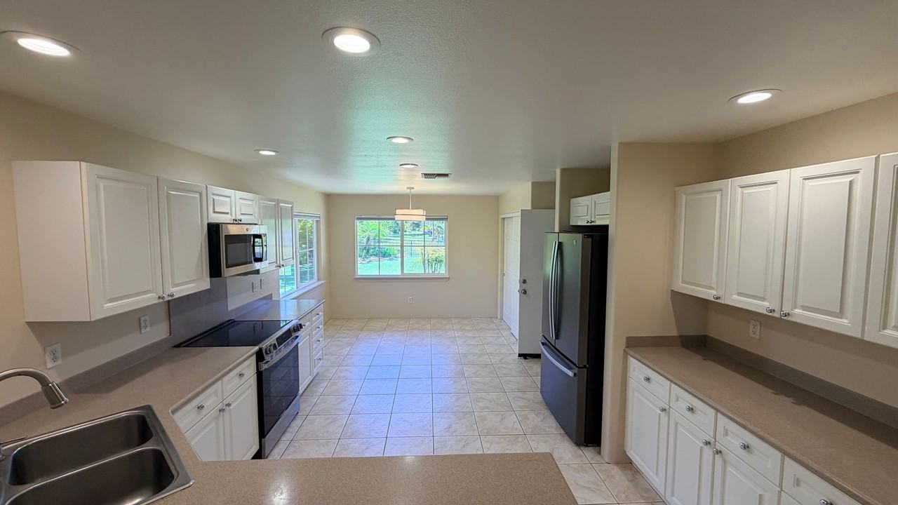 23 Kiekiena Pl - Photo 5 of 18