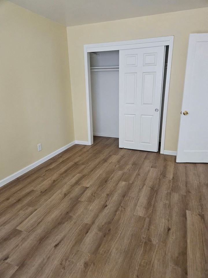 5319 Gordon Dr - Photo 6 of 12